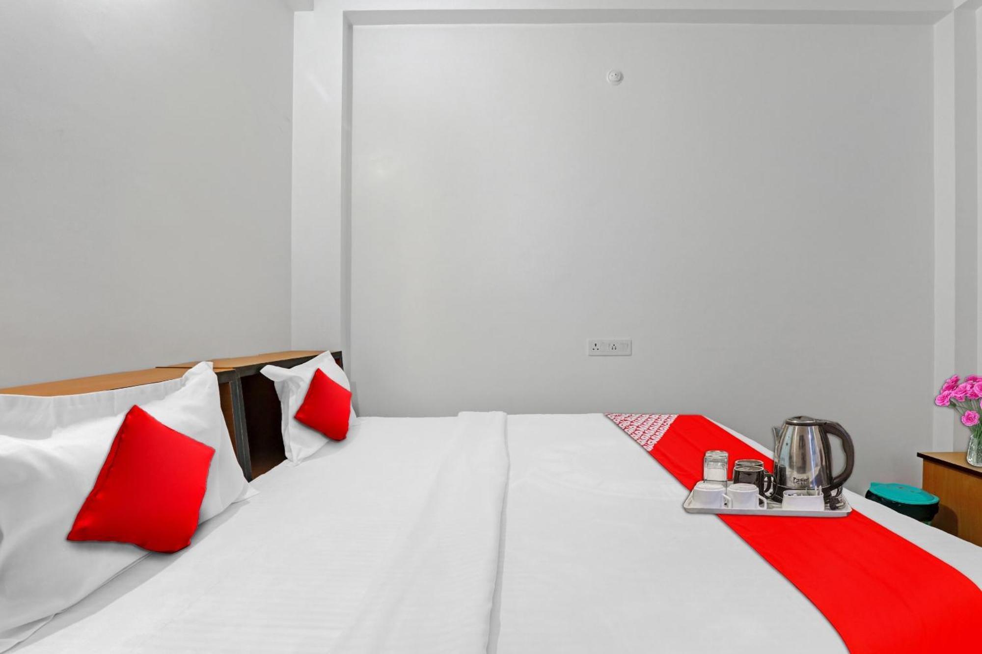 Hotel O Sai Galaxy Hotel & Restaurant Kānpur Eksteriør bilde